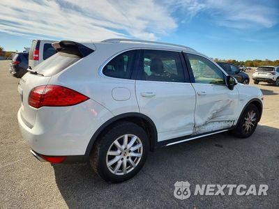 Trzecie zdjęcie samochodu z tyłu: 2013 PORSCHE CAYENNE VIN:WP1AF2A21DLA38791 - miniatura
