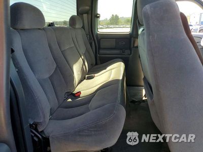 Zdjęcie 10 z 12 samochodu: 2005 GMC NEW SIERRA C1500 VIN:2GTEC19VX51100474 - miniatura