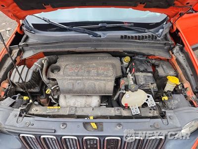 Zdjęcie 12 z 13 samochodu: 2016 JEEP RENEGADE LATITUDE VIN:ZACCJABT2GPC44356 - miniatura
