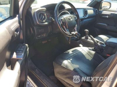 Zdjęcie 8 z 13 samochodu: 2021 TOYOTA TACOMA BASE VIN:3TMCZ5AN3MM374146 - miniatura