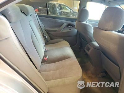 Zdjęcie 10 z 12 samochodu: 2010 TOYOTA CAMRY LE VIN:4T1BF3EK1AU086136 - miniatura