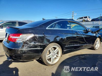 Trzecie zdjęcie samochodu z tyłu: 2013 MERCEDES-BENZ E 350 VIN:WDDKJ5KB4DF210398 - miniatura