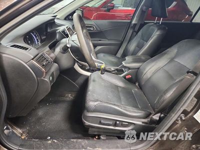 Zdjęcie 7 z 13 samochodu: 2016 HONDA ACCORD EXL VIN:1HGCR2F80GA048762 - miniatura