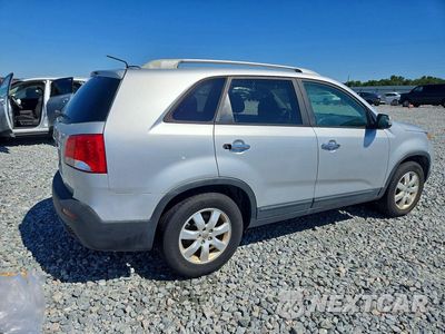 Trzecie zdjęcie samochodu z tyłu: 2013 KIA SORENTO LX VIN:5XYKT4A22DG309802 - miniatura