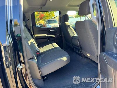 Zdjęcie 10 z 12 samochodu: 2021 CHEVROLET SILVERADO K1500 CUSTOM VIN:1GCPYBEK5MZ415653 - miniatura