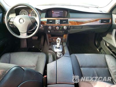 Zdjęcie 8 z 12 samochodu: 2010 BMW 528 I VIN:WBANU5C57AC460767 - miniatura