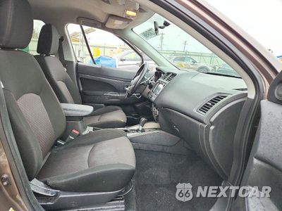 Zdjęcie 7 z 13 samochodu: 2018 MITSUBISHI OUTLANDER SPORT ES VIN:JA4AR3AU6JZ024551 - miniatura