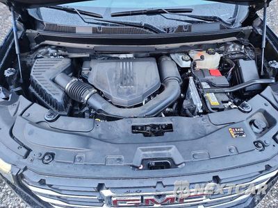 Zdjęcie 12 z 14 samochodu: 2024 GMC ACADIA UPLEVEL VIN:1GKENNKS3RJ219968 - miniatura