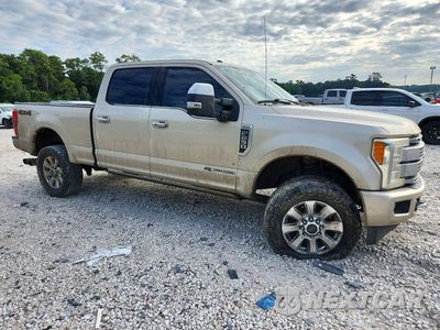 Czwarte zdjęcie samochodu z boku: 2018 FORD F250 SUPER DUTY VIN:1FT7W2BT0JEB48198 - miniatura