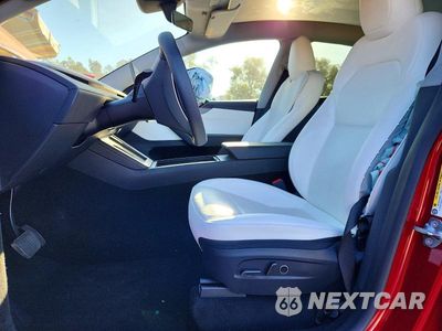 Zdjęcie 7 z 12 samochodu: 2026 TESLA MODEL Y VIN:7SAYGDEE9TF363769 - miniatura