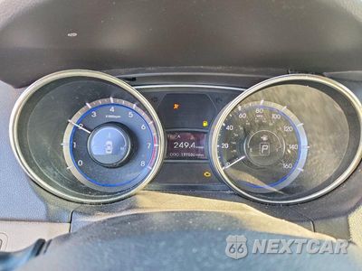 Zdjęcie 9 z 12 samochodu: 2012 HYUNDAI SONATA GLS VIN:5NPEB4AC9CH367552 - miniatura
