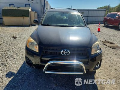 Piąte zdjęcie samochodu w środku: 2011 TOYOTA RAV4 BASE VIN:JTMBF4DV3B5038719 - miniatura