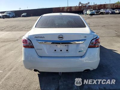 Zdjęcie 6 z 13 samochodu: 2014 NISSAN ALTIMA 2.5 S VIN:1N4AL3AP5EN242744 - miniatura