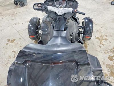 Zdjęcie 6 z 9 samochodu: 2011 CAN-AM SPYDER ROADSTER RT VIN:2BXJBLC1XBV000107 - miniatura