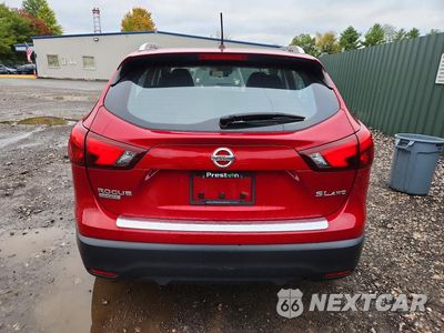 Zdjęcie 6 z 13 samochodu: 2018 NISSAN ROGUE SPORT SL VIN:JN1BJ1CR3JW290953 - miniatura