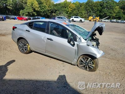 Czwarte zdjęcie samochodu z boku: 2025 NISSAN VERSA S VIN:3N1CN8DV7SL855726 - miniatura