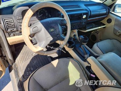 Zdjęcie 8 z 13 samochodu: 2004 LAND ROVER DISCOVERY II HSE VIN:SALTR19414A840263 - miniatura