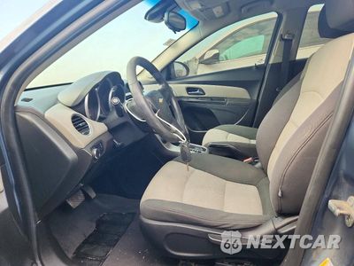 Zdjęcie 7 z 12 samochodu: 2012 CHEVROLET CRUZE LS VIN:1G1PC5SH7C7275911 - miniatura
