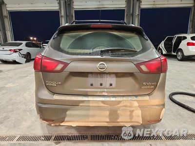 Zdjęcie 6 z 13 samochodu: 2019 NISSAN ROGUE SPORT SV VIN:JN1BJ1CR2KW340548 - miniatura