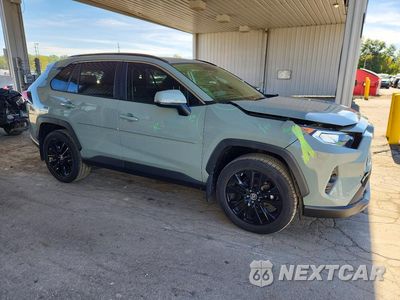 Czwarte zdjęcie samochodu z boku: 2019 TOYOTA RAV4 XLE PREMIUM VIN:JTMA1RFV0KD026747 - miniatura