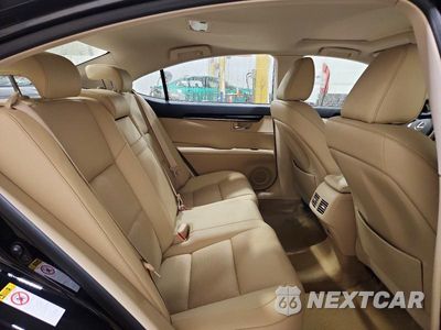 Zdjęcie 10 z 13 samochodu: 2015 LEXUS ES 350 VIN:JTHBK1GG5F2169325 - miniatura