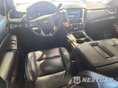 Zdjęcie 8 z 13 samochodu: 2019 CHEVROLET TAHOE K1500 LT VIN:1GNSKBKC0KR300102 - miniatura