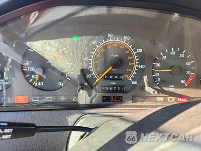 Zdjęcie 9 z 12 samochodu: 1991 MERCEDES-BENZ 300 SL VIN:WDBFA61E8MF017876 - miniatura
