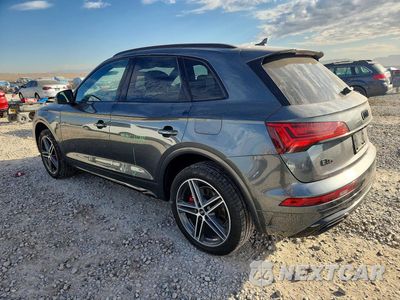Drugie zdjęcie samochodu z przodu: 2025 AUDI Q5 E PREMIUM PLUS 55 VIN:WA1E2AFY7S2028950 - miniatura