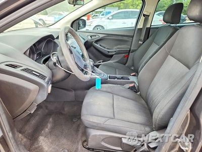 Zdjęcie 7 z 12 samochodu: 2018 FORD FOCUS S VIN:1FADP3E27JL244355 - miniatura