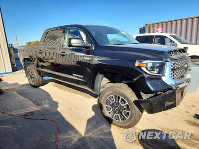 Czwarte zdjęcie samochodu z boku: 2021 TOYOTA TUNDRA SR5 VIN:5TFDY5F10MX035691 - miniatura