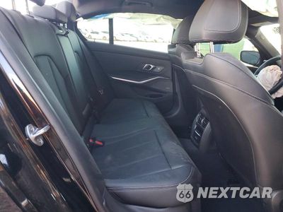 Zdjęcie 10 z 13 samochodu: 2026 BMW 330I VIN:3MW69CW03T8G51896 - miniatura
