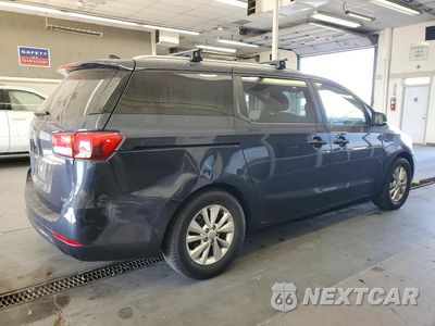 Trzecie zdjęcie samochodu z tyłu: 2015 KIA SEDONA LX VIN:KNDMB5C19F6060202 - miniatura