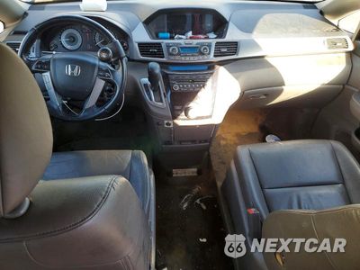 Zdjęcie 8 z 13 samochodu: 2012 HONDA ODYSSEY EXL VIN:5FNRL5H67CB006579 - miniatura