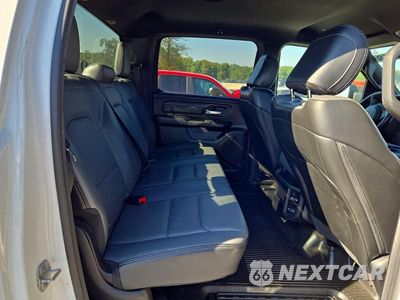 Zdjęcie 10 z 12 samochodu: 2022 RAM 1500 TRADESMAN VIN:1C6RREGT0NN435919 - miniatura