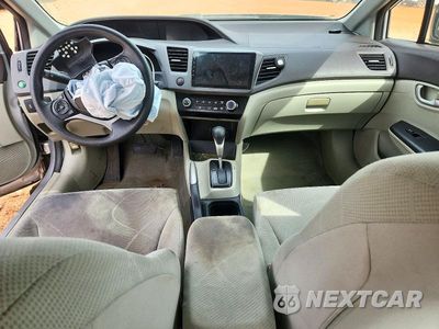 Zdjęcie 8 z 13 samochodu: 2012 HONDA CIVIC LX VIN:19XFB2F59CE027079 - miniatura