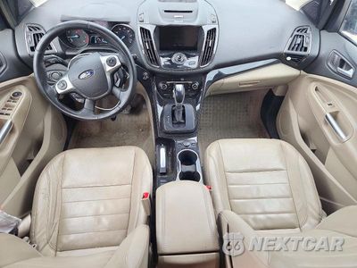 Zdjęcie 8 z 12 samochodu: 2014 FORD ESCAPE TITANIUM VIN:1FMCU0J91EUC78092 - miniatura