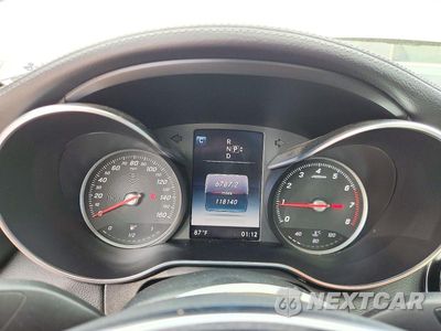 Zdjęcie 9 z 12 samochodu: 2015 MERCEDES-BENZ C 400 4MATIC VIN:55SWF6GB1FU042415 - miniatura