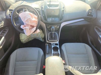 Zdjęcie 8 z 13 samochodu: 2013 FORD ESCAPE SE VIN:1FMCU0GX6DUD16582 - miniatura