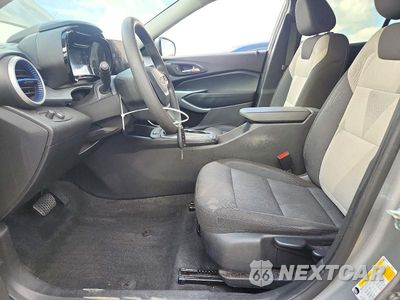 Zdjęcie 7 z 13 samochodu: 2025 CHEVROLET TRAX LS VIN:KL77LFEP0SC164152 - miniatura