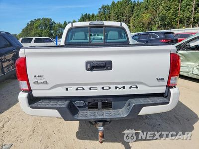 Zdjęcie 6 z 13 samochodu: 2017 TOYOTA TACOMA SR V6 VIN:3TMCZ5AN2HM080047 - miniatura