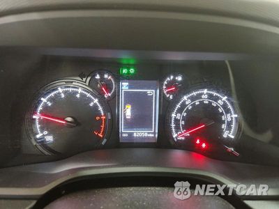Zdjęcie 9 z 13 samochodu: 2020 TOYOTA 4RUNNER SR5 VIN:JTEBU5JR5L5753596 - miniatura