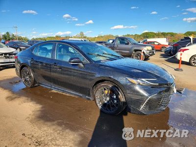 Czwarte zdjęcie samochodu z boku: 2026 TOYOTA CAMRY XSE VIN:4T1DBADK7TU559616 - miniatura