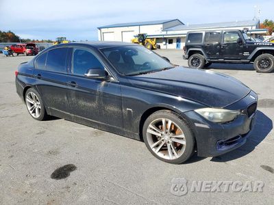 Czwarte zdjęcie samochodu z boku: 2014 BMW 328 XI SULEV VIN:WBA3B5C57EP542221 - miniatura
