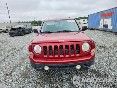 Piąte zdjęcie samochodu w środku: 2015 JEEP PATRIOT SPORT VIN:1C4NJPBA6FD131243 - miniatura