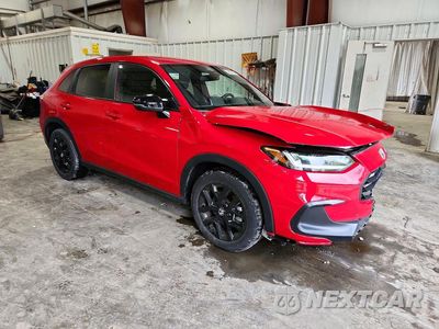 Czwarte zdjęcie samochodu z boku: 2025 HONDA HR-V SPORT VIN:3CZRZ2H57SM706563 - miniatura