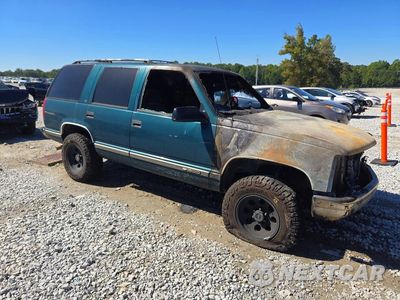 Czwarte zdjęcie samochodu z boku: 1997 CHEVROLET TAHOE K1500 VIN:1GNEK13R0VJ344274 - miniatura