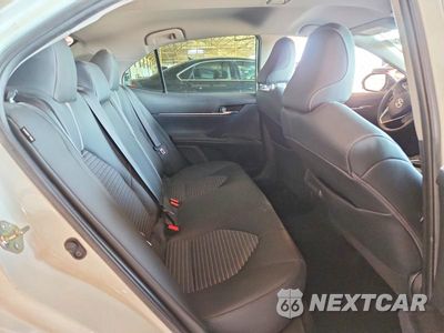 Zdjęcie 10 z 12 samochodu: 2020 TOYOTA CAMRY SE VIN:4T1G11AK0LU314774 - miniatura