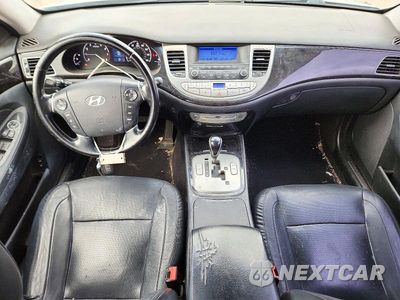 Zdjęcie 8 z 12 samochodu: 2012 HYUNDAI GENESIS 3.8L VIN:KMHGC4DDXCU191624 - miniatura