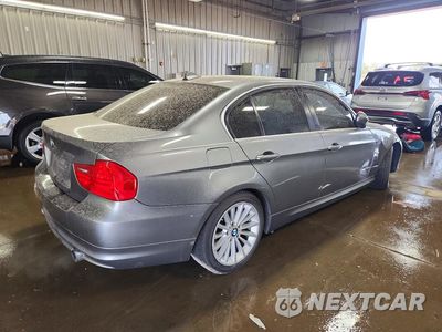 Trzecie zdjęcie samochodu z tyłu: 2011 BMW 335 XI VIN:WBAPL5G5XBNN23999 - miniatura