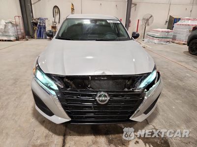 Piąte zdjęcie samochodu w środku: 2024 NISSAN ALTIMA SV VIN:1N4BL4DVXRN398241 - miniatura